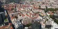 Il mattone &egrave; sotto attacco? L&rsquo;investimento immobiliare tra mutui, Btp, stretta sugli affitti brevi e normativa green