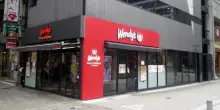Wendy&rsquo;s &egrave; la prossima meme stock? Il titolo della catena di fast food vola fino al 40%. Le analogie con Gamestop