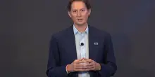 Pi&ugrave; pharma che auto: cos&igrave; John Elkann ha fatto cambiare pelle a Exor. Da Stellantis a Philips e Molina, i titoli sotto la lente??????