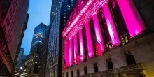 La diretta da Wall Street | Futures su S&P 500 e Dow Jones in rialzo, ma la volatilit&agrave; resta elevata