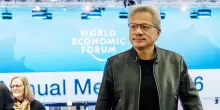 Jensen Huang esorta l&rsquo;America a puntare sull&rsquo;AI open weight per non farsi superare dalla Cina