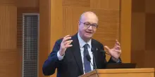 Scuola, gli studenti italiani pi&ugrave; bravi dei francesi e dei tedeschi. Il ministro Valditara: siamo un riferimento nel mondo