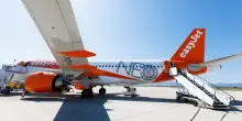 EasyJet, Apollo offre 5,7 miliardi di sterline e supera Castlelake nella corsa alla compagnia low cost