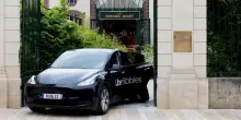Uber multata per 825 milioni nei Paesi Bassi: ha disattivato i profili degli autisti con un algoritmo