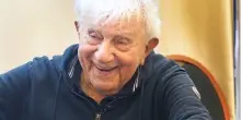 Addio a don Antonio Mazzi. Chi era il fondatore di Exodus e le sue battaglie contro le droghe