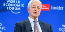 Jamie Dimon (JP Morgan) fiuta la tempesta perfetta come nel 2008: un crack che parte dai prestiti