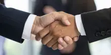 Pi&ugrave; borse asiatiche e AI, meno dollari: ecco come cambia il portafoglio dei grandi family office italiani e internazionali