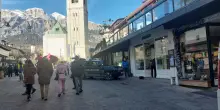 Rapina in gioielleria di Cortina, malviventi in fuga