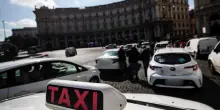 Sciopero taxi, protesta contro il governo e le piattaforme digitali