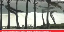 Uragano Lala sfiora le Hawaii, piogge e blackout sull'isola