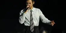 Harry Styles, cancellato concerto in Brasile per 'problemi di salute'