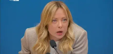Meloni: non sempre d'accordo con Trump, diritto internazionale va difeso