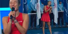 Zheng vince il Wta Pechino e canta: il pubblico &egrave; in visibilio. VIDEO