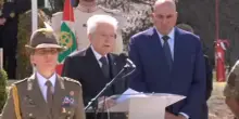 Mattarella: Si chiudano presto conflitti con vittime innocenti