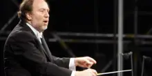 Scala, il direttore Riccardo Chailly ha un malore: interrotta opera