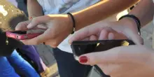 Soldi ad amici e parenti, le app per evitare problemi con il Fisco