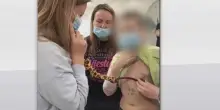 Leopoli, madre ascolta il cuore della figlia trapiantato a un bambino