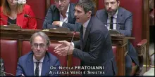 Fratoianni: crisi originata da amici Meloni, Trump-Netanyahu