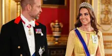 Kate Middleton con la tiara di Lady Diana alla cena per l'Oman