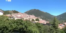 Sorelle scomparse, procura indaga struttura