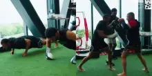 Boston: Tatum e Mazzulla si allenano in palestra con i guantoni alle mani. VIDEO