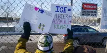 Minneapolis, Trump apre alla possibilit&agrave; che Ice lasci la citt&agrave;. LIVE