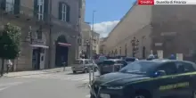Ferrari contraffatta scoperta dalla Gdf a Catanzaro