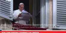 Papa Leone benedice i Bambinelli del presepe