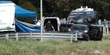 Padova, trovato cadavere legato all'interno di un'auto inabissata nel fiume Tergola