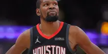 Durant ne fa 40, ma Houston cade a Chicago