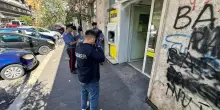 Rapinano poste con maschere Halloween: bottino da 100mila euro a Roma