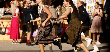 Monaco di Baviera, al via l'Oktoberfest 2026. FOTO