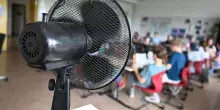 Caldo e rientro a scuola, il dibattito sul posticipo dell'apertura