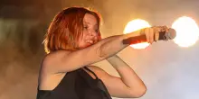 Noemi, il tour riparte il 16 agosto: nuove date, recuperi e concerti