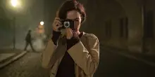 Venezia 2026, La ragazza con la Leica: la recensione del film
