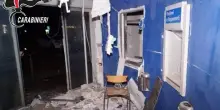 Assalti ai bancomat con 'marmotte esplosive', sette arresti a Foggia