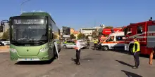 Pescara, donna travolta e uccisa da un pullman al terminal dei bus