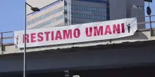 Cortei a Genova, portuali bloccano varco Albertazzi