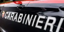 Napoli, speronano carabinieri e ne feriscono uno: due arresti
