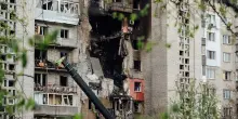 Ucraina, raid russi su Dnipro, Kherson e Chernihiv: almeno 12 morti