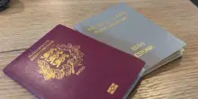I passaporti alieni di ex cittadini sovietici in Estonia e Lettonia