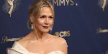Jennie Garth, in un memoir la lotta alle dipendenze, traumi e divorzio
