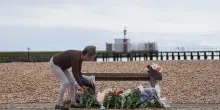 Uk, bimba rischia di annegare: morti tre famigliari per salvarla