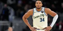 Giannis apre a un futuro lontano dai Bucks