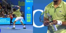 Fils, che combini? Racchetta distrutta in finale a Doha. VIDEO