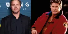 Baywatch, Stephen Amell sar&agrave; il figlio di Mitch nel reboot della serie