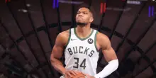 Giannis torna ma non basta e bacchetta i Bucks: 'Dobbiamo cambiare subito mentalità'