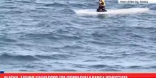 Alaska, 15enne salvo dopo tre giorni sulla barca rovesciata