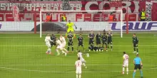 Friburgo-Jablonec, il video del fantastico gol di Grifo