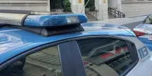 Roma, sequestrata e violentata per 3 giorni: fermate 5 persone